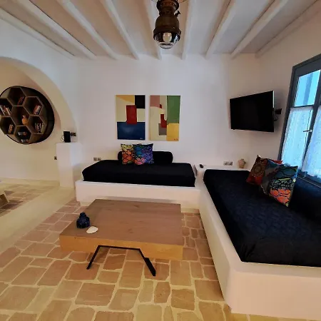 Kalypso Pool At 別荘 オルノス