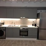 Kalypso Pool At Casa de Férias Ornos (Mykonos)